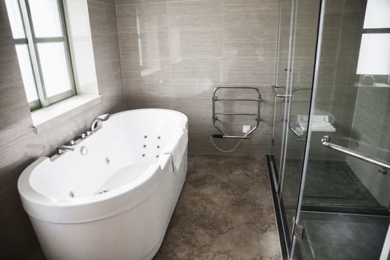 Contemporary Freestanding Bathtub